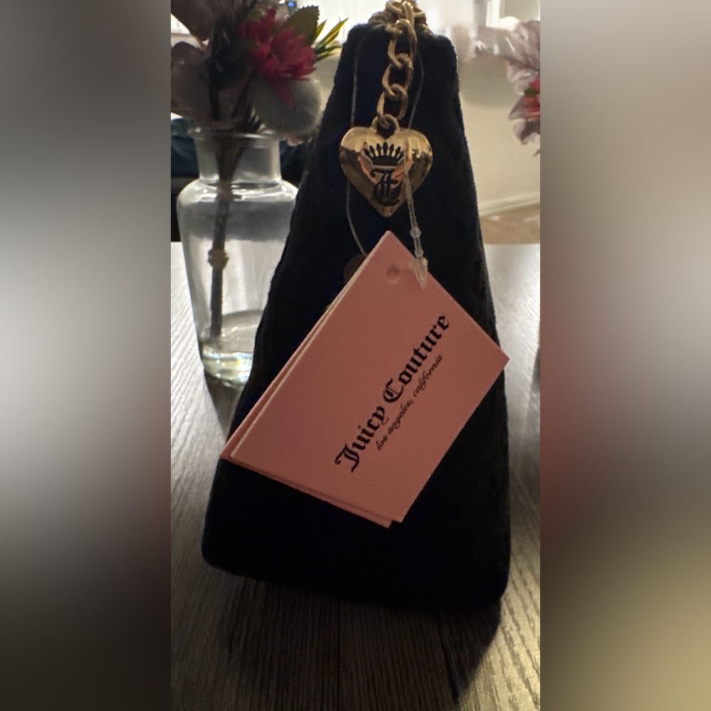 Juicy Couture Black Cosmetic Bag with Gold Accents - Picture 12 of 12